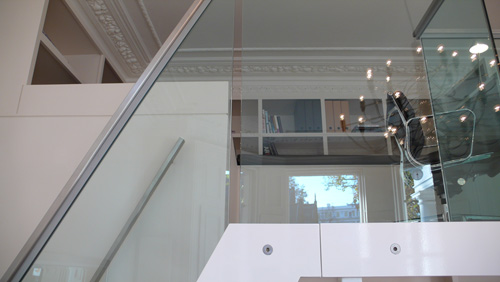 Image 3: Mezzanine staircase in glass, Stainless Steel, aluminium and wood